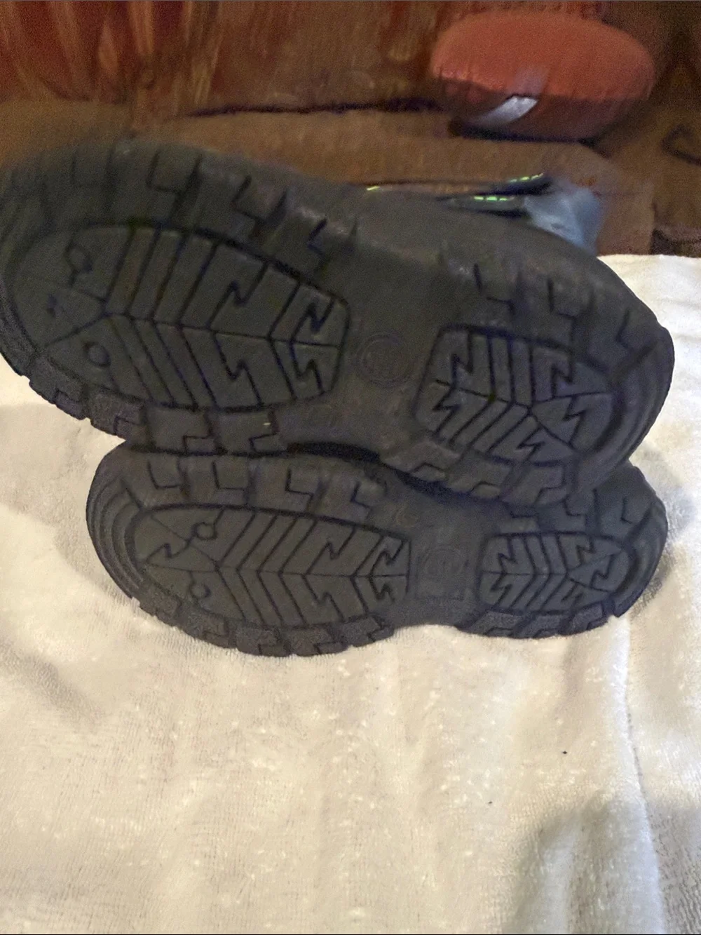 wonder nation Gray and Green Kids Snow Boots with Hook-and-Loop Straps